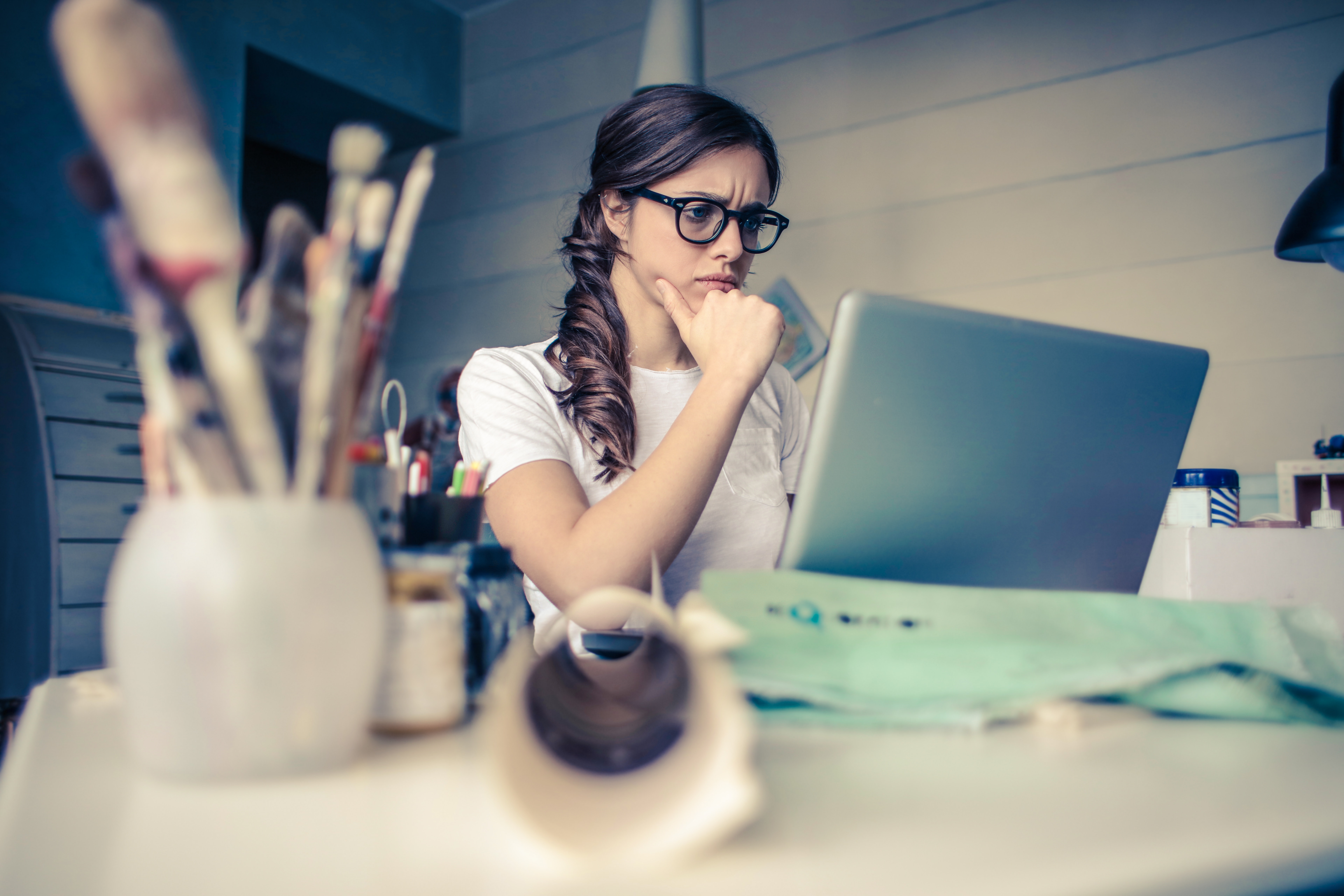 Concentrating on computer screen